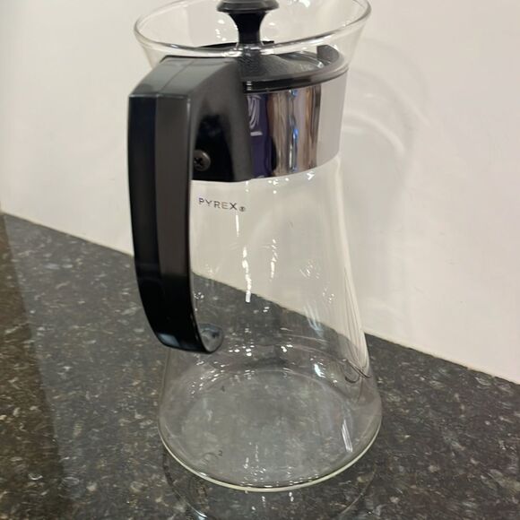 Pyrex 6 cups Coffee Pot Carafe Silver design Mid Century Glassware Vinta… - Picture 2 of 5